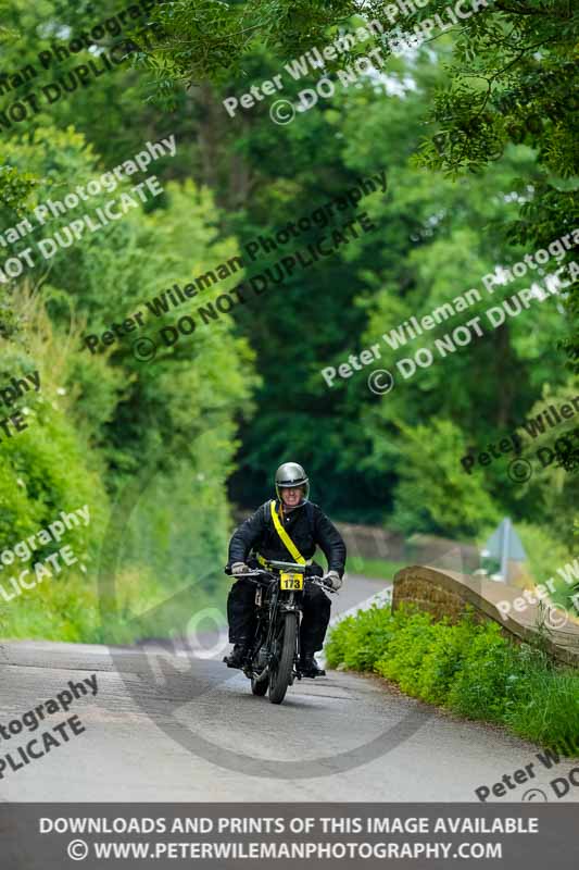 Vintage motorcycle club;eventdigitalimages;no limits trackdays;peter wileman photography;vintage motocycles;vmcc banbury run photographs